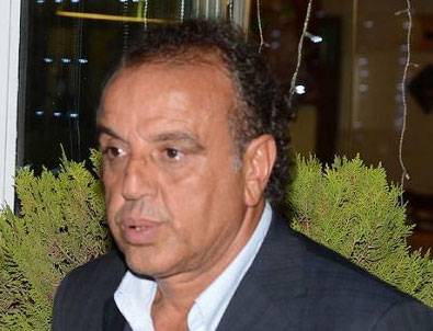 Yanındaki kadın arkadaşına bakınca...