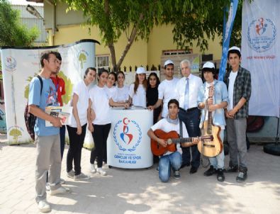 Zihni Aldırmaz Gençlerle