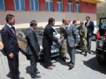 AHMET DILSIZ - Bitlis Valisi Veysel Yurdakul Adilcevazlılar'ın Sorunlarını Dinledi