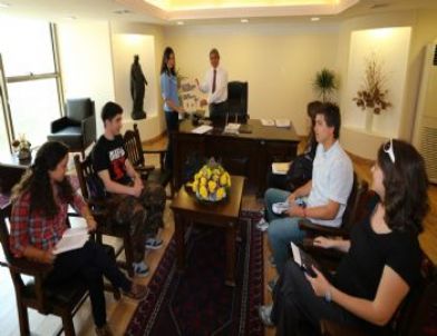 “naylon Poşete Hayır” Kampanyası İmzaları Başkan Ülgür’de