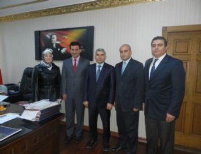 Üstün Başarı Ödülü