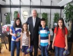 4. Sınıf Öğrencileri Başkan Okay İle Röportaj Yaptı