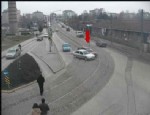 HIZ SINIRI - Eskişehir’de Trafik Kazaları Mobese Kameralarda