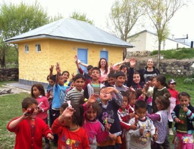 Nene Hatun Köyü İlköğretim Okuluna Yardım