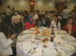 Akü’de Öğrenim Gören Yabancı Uyruklu Öğrenciler Yemekte Bir Araya Geldi