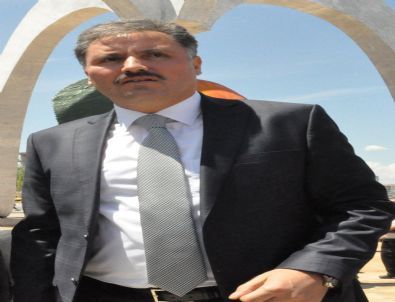 Nikah Sarayı Mimarisinin Katedralden Çalıntı Olduğu İddiası