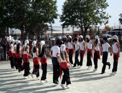 Ahem’den Cunda Adası’nda Kurs Bitirme Sergisi