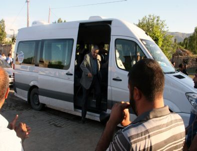 Akil İnsanlar Heyetine Halfeli’de Davul Zurnalı Karşılama