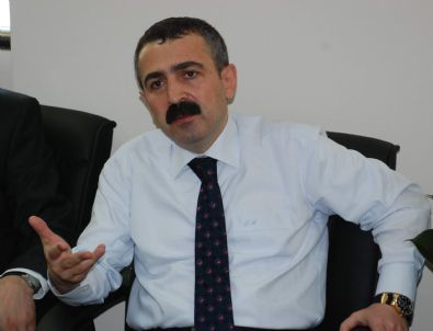 Ayalan: 'Kamer Genç Tahrik Ediyor'