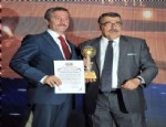 ABDÜLKADİR AKSU - Başkan Tahmazoğlu’na Yılın Belediye Başkanı Ödülü