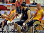 Galatasaray Tekerlekli Sandalye Basketbol Takımı Şampiyonluk Kupasını Kaldırdı