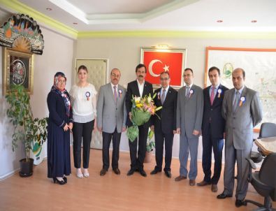 Tapu Müdürü Koç'tan Başkan Uzunkaya'ya Ziyaret