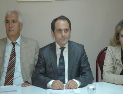 CHP Sakarya İl Başkanı Ecevit Keleş Basın Toplantısı Düzenledi