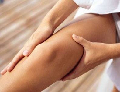 Dar elbise ve korse selülit yapıyor