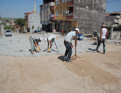 Kıratlıoğlu ve Sümer Mahallesindeki Yol Onarımları Sürüyor