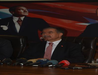 Milli Savunma Bakanı Yılmaz'dan Gündem Değerlendirmesi