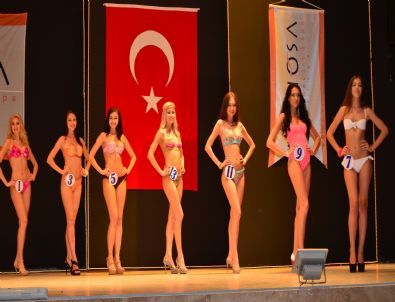 Miss Apollondan Önce Bikini Güzeli Seçildi