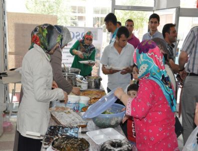 Yerköy’de Öğrenciler Yararına Kermes Düzenlendi