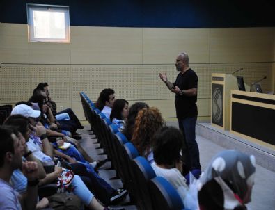 Saü'de Gelişimsel Gerilik Gösteren Çocuklarda Dil Becerilerinin Nasıl Geliştirmesi Gerektiğini Anlattı