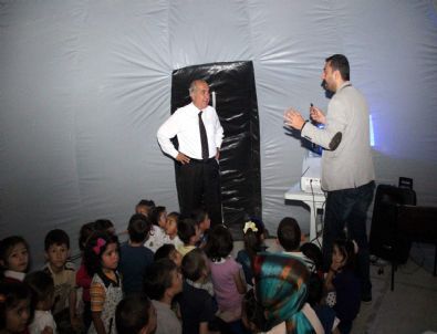 Suşehri’nde “Planetaryum” Çadırı Kuruldu