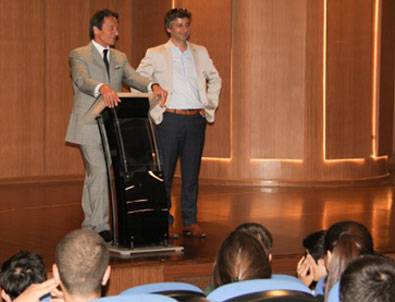 Akıllı okulun öğrencilerine Zorlu’dan tam not