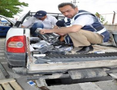 Beyaz Eşya Servisi Yazan Araçta Kaçak Sigara