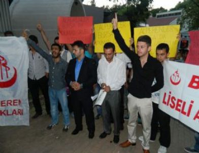 Duman Grubu'na Bursa’da Protesto