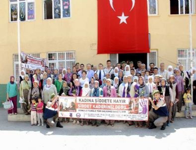 Köylü Kadınlar Şiddet Konusunda Bilinçlendiriliyor