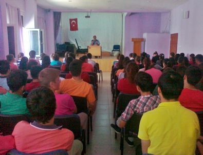 Kumru’da “uyuşturucu” Semineri