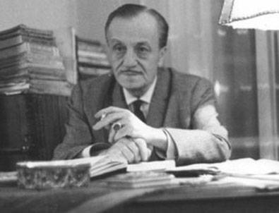 Necip Fazıl Kısakürek'in 30. ölüm yıl dönümü