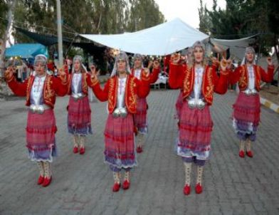 '18. Beymelek Karabibik Bahar Şenlikleri' Düzenlendi