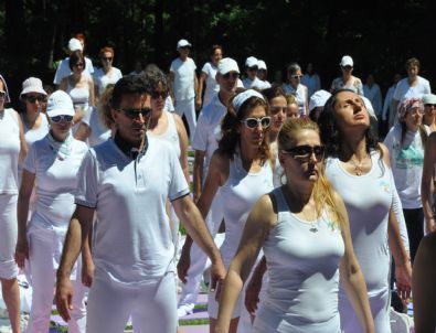 Bolu’da Yoga Festivali Düzenlendi