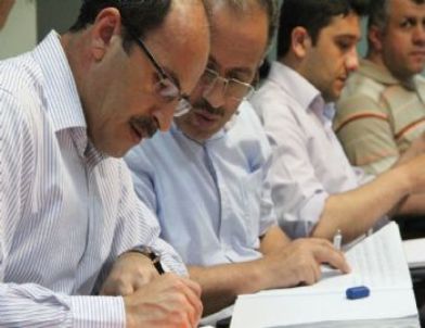 Bu Hafızlar Profesör Olmak İçin Okuyor