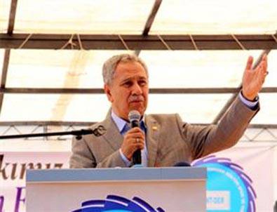 Arınç' tan 10'uncu Yıl Marşı sitemi