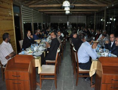 Kayatürk ve Bilici Esnafla Bir Araya Geldi