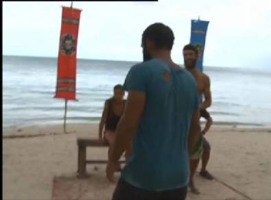 Survivorda Ümit-Duygu Kavgası