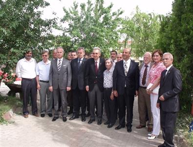 Tev Yöneticileri Uzunköprü'de İncelemelerde Bulundu