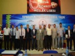 SPOR SPİKERİ - Besni'de Futbol Paneli Düzenlendi