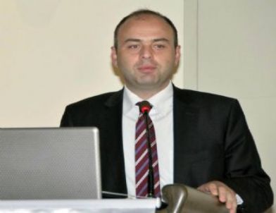 Esogü’de Uygulamalı Girişimcilik Eğitimi Sertifika Töreni