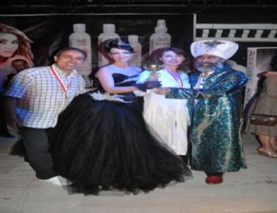 Saç Festivaline İzmirli Kuaförler Damgasını Vurdu