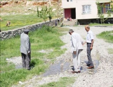 Silvan'da Baraj Suyu Tehdidi