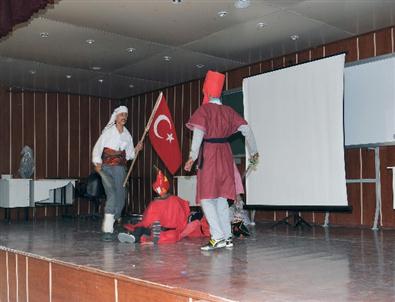 Çelikhan İmam Hatip Lisesi İstanbul’un Fethini Kutladı