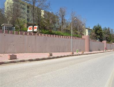 Askıda Saksı Projesi Hayata Geçiyor