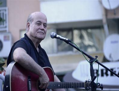 Vedat Sakman Konserine Büyük İlgi