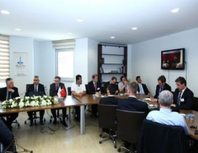 Almanlar Kent Konseyi’nin Çalışmalarını Takdir Etti