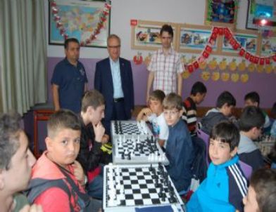 Bandırma Kent Konseyi'nden Satranç Turnuvası