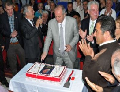 Chp'li Muharrem İnce'ye Sürpriz Yaş Günü Kutlaması