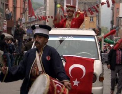 Türkçülük Bayramı’nda Mehteranlı Yürüyüş