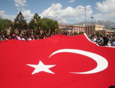 Ülkücüler Polis Müdahalesini Protesto Etti