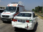 ALKOL MUAYENESİ - Alkollü Bayan Sürücü Kırmızı Işıkta Bekleyen Araçlara Çarptı: 4 Yaralı